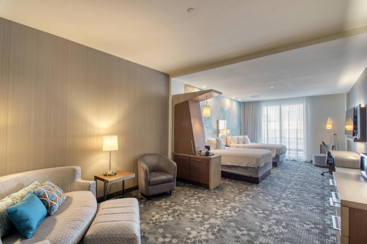 Hotel Courtyard By Marriott Fargo Esterno foto